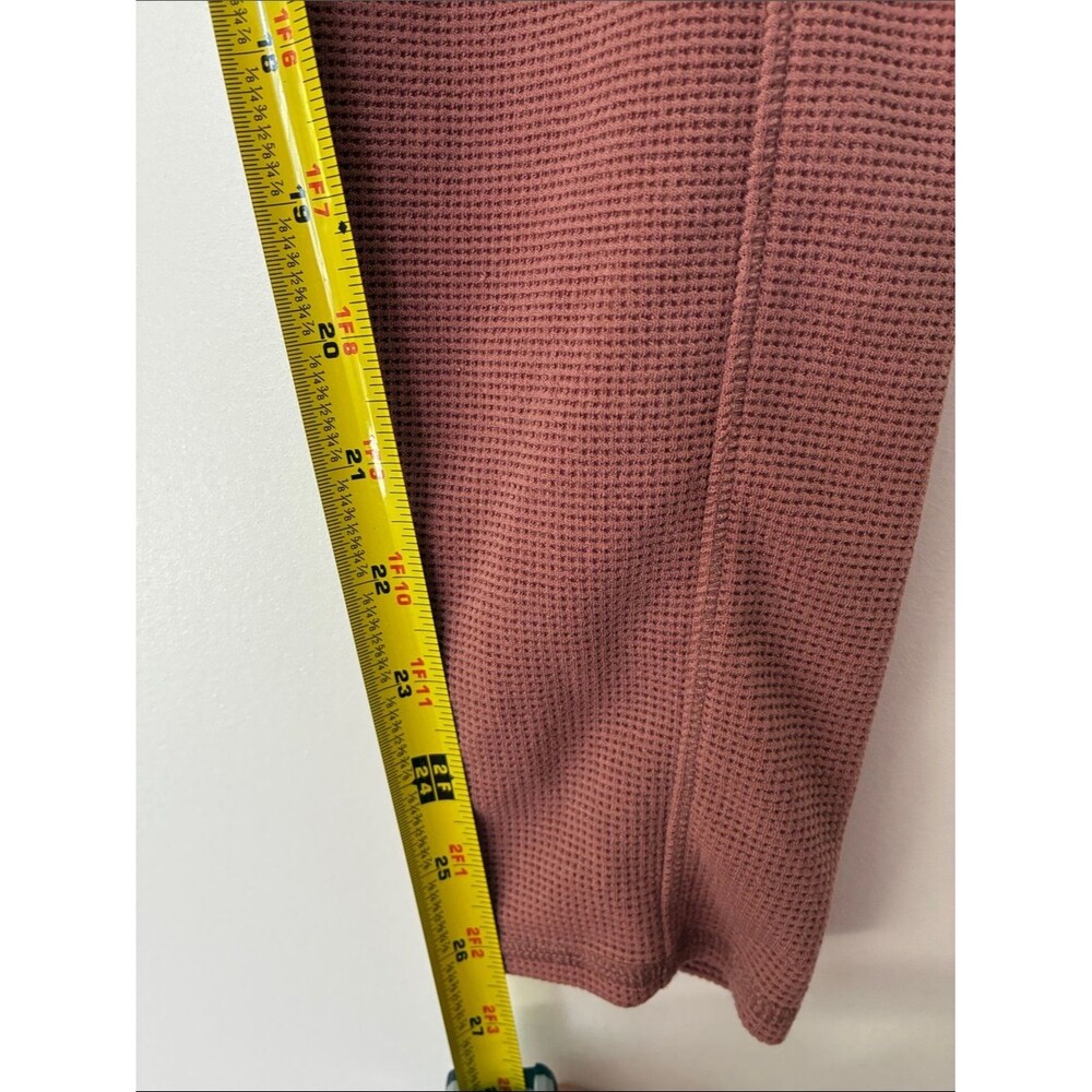 Vuori Bayview Thermal Legging Rosewood - Picture 11 of 12